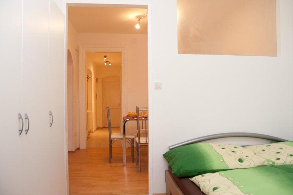 Raisa Apartments Fünkhgasse Pressbaum Habitación foto